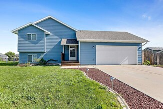328 Freiheit Ln, Box Elder, SD 57719