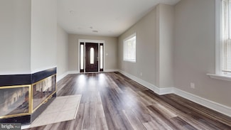 1724 Stanwood St, Philadelphia, PA 19152