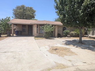 4710 Pita Dr, Laredo, TX 78041