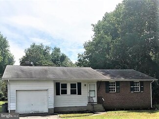 143 Crown Point Rd, West Deptford, NJ 08086