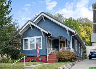 1517 S 33rd St, Omaha, NE 68105