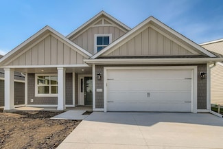 5054 Dale Ridge Rd, Woodbury, MN 55129