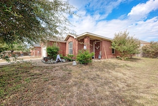921 Dexter Dr, Leander, TX 78641