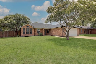 2101 Pebblebrook Ln, Bryan, TX 77807