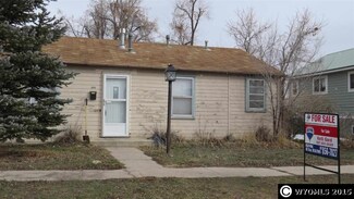 494 Amoretti St, Lander, WY 82520