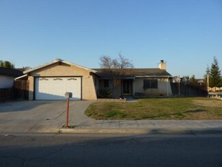 4216 W Cortland Ave, Fresno, CA 93722