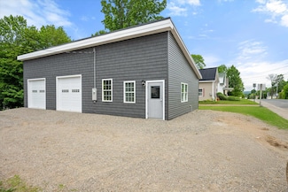 159 North St, Calais, ME 04619