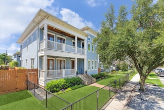 1220 Omar St, Houston, TX 77008