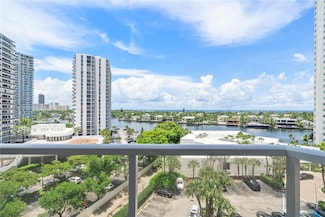 20281 E Country Club Dr Unit 604, Aventura, FL 33180