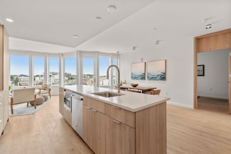 120 Nantasket Ave Unit 201, Hull, MA 02045
