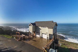 91 Eel Ct, Whitethorn, CA 95589