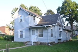 820 Brown St, Valparaiso, IN 46383