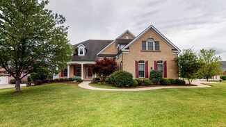 7933 Meadowcreek Dr, Cincinnati, OH 45244