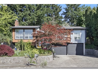 590 NW Battaglia Ave, Gresham, OR 97030