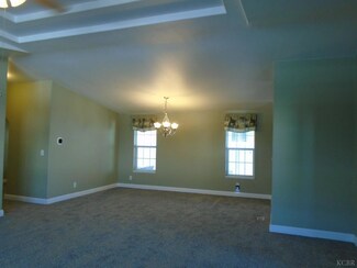 Spc19 E Grangeville Blvd, Hanford, CA 93230