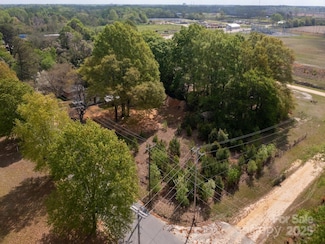 0 Hall St, Laurinburg, NC 28352