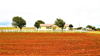 11962 N 2280 Rd, Cordell, OK 73632