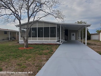 8483 Fleetway Ave, Brooksville, FL 34613