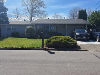 1648 SE 12th St, Gresham, OR 97080