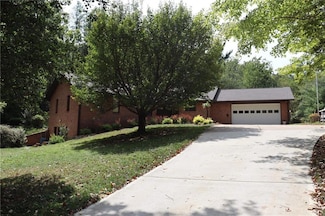 459 River Bend Rd, Dawsonville, GA 30534