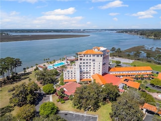 700 Wilmington Island Rd Unit 305, Savannah, GA 31410