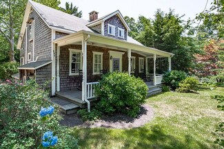 694 State Rd, West Tisbury, MA 02575