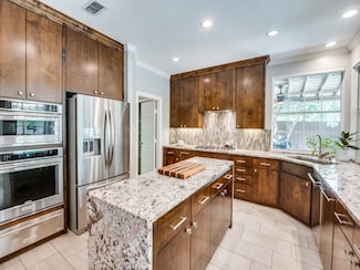 437 Avalon Ln, Coppell, TX 75019