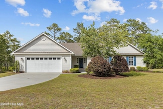 313 Star Hill Dr, Cape Carteret, NC 28584