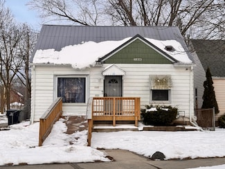 5068 N 41st St, Milwaukee, WI 53209
