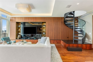 223 Saratoga Rd Unit PHD, Honolulu, HI 96815