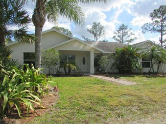 1701 Farnsworth Ave, Malabar, FL 32950