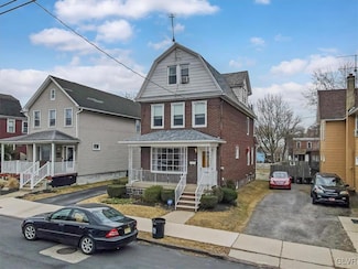 89 Mclean St, Wilkes Barre, PA 18702