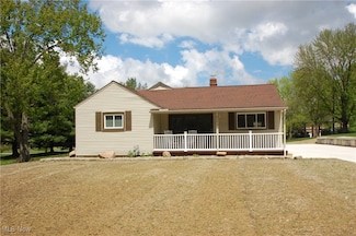 6284 Herbert Rd, Canfield, OH 44406
