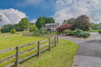 645 Bent Oak Dr, Columbus, NC 28722