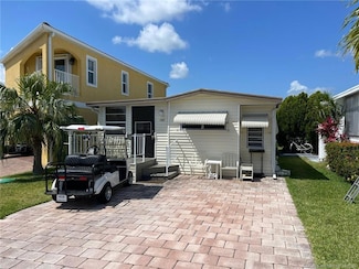 175 Nettles Blvd, Jensen Beach, FL 34957