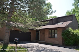 2397 Emerald Forest Cir Unit 26, East Lansing, MI 48823