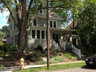 2666 Summit St, Columbus, OH 43202