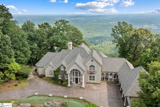 33 Southview Ledge Rd, Landrum, SC 29356
