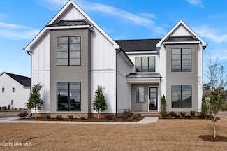 624 Waterstone Dr, Wilmington, NC 28411
