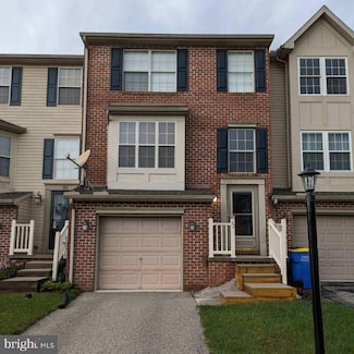 92 Sara Ln, Hanover, PA 17331