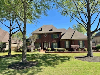 1156 Irwins Gate Dr, Collierville, TN 38017