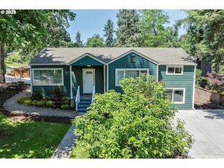 2729 Marylhurst Dr, West Linn, OR 97068