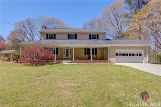 692 W Union Grove Cir, Auburn, GA 30011