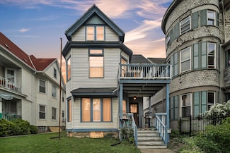 932 S Layton Blvd, Milwaukee, WI 53215