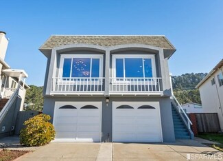 9 Moon Gate Ct, Pacifica, CA 94044
