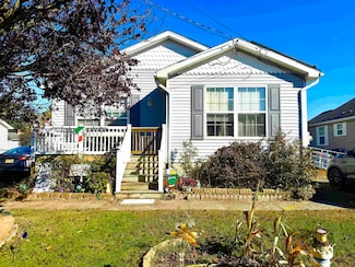 4 Rutledge Ave, Villas, NJ 08251