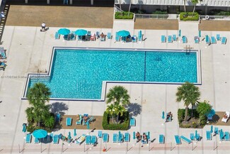 300 Bayview Dr Unit 508, Sunny Isles Beach, FL 33160