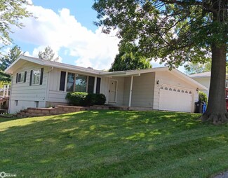 1218 E Court St, Ottumwa, IA 52501