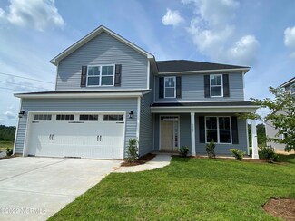 3895 Northern Lights Dr, Leland, NC 28451
