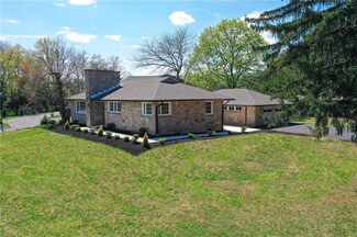 5757 Cetronia Rd, Allentown, PA 18106